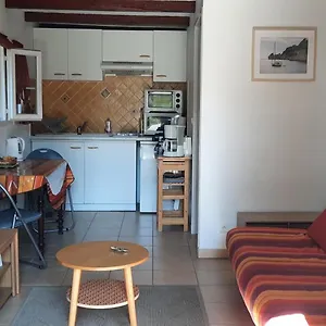  Appartement Dans De Charme, Piscine, Proche France